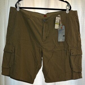 Tommy Bahama Olive Checkered Cargo Shorts